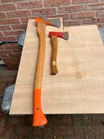Twee gebruikte bijlen - Bahco, Doe-het-zelf en Verbouw, Gereedschap | Handgereedschap, Ophalen of Verzenden, Gebruikt