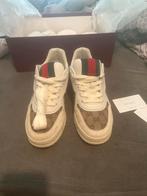 Gucci schoenen, Kleding | Heren, Schoenen, Wit, Overige typen, Ophalen of Verzenden, Zo goed als nieuw