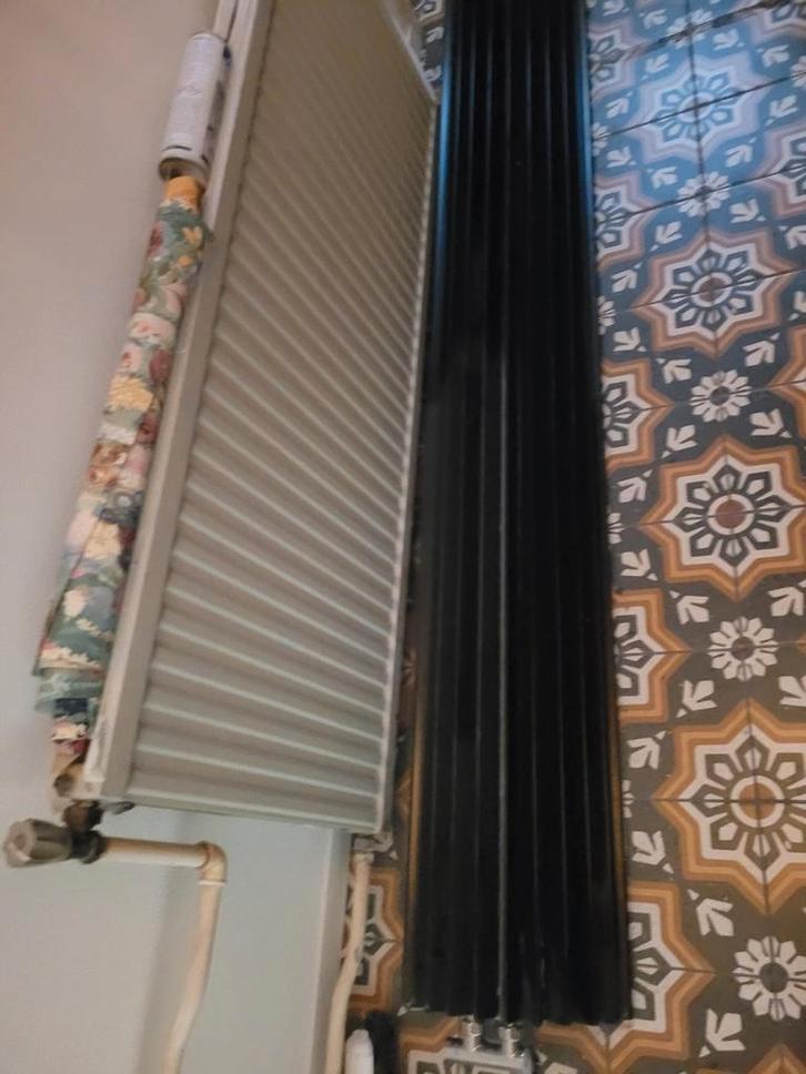Radiator Half Rond - Lichte Beschadigingen, Doe-het-zelf en Verbouw, Verwarming en Radiatoren, Radiator, 80 cm of meer, Ophalen