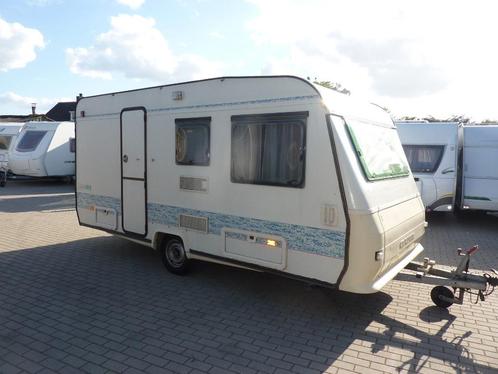 Adria Unica B 431 DD + Voortent + Luifel, Caravans en Kamperen, Caravans, Bedrijf, tot en met 4, 500 - 750 kg, Standaardzit, Adria