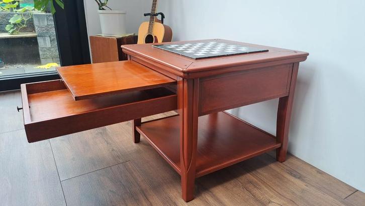 Antieke schaaktafel bijzettafel, lade en uittrekbare plank, Antiek en Kunst, Antiek | Meubels | Tafels, Ophalen