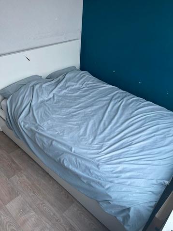 Ikea malm bedframe 140x200 | Inclusief lades en lattenbodem