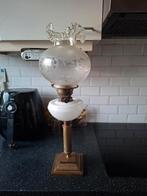 oude olie lamp hoogte 62 CM, Antiek en Kunst, Antiek | Lampen, Ophalen of Verzenden