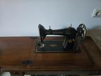 Antieke Singer Naaimachine, Ophalen