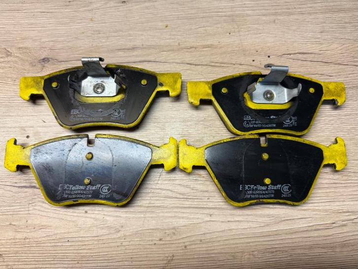 EBC Yellowstuff remblokken BMW E90 330d/335d/335i etc, Auto-onderdelen, Remmen en Aandrijving, BMW, Gebruikt, Ophalen of Verzenden