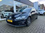 Volkswagen Golf 1.2 TSI Highline R-Line (bj 2016), Auto's, Voorwielaandrijving, Gebruikt, 4 cilinders, Navigatiesysteem