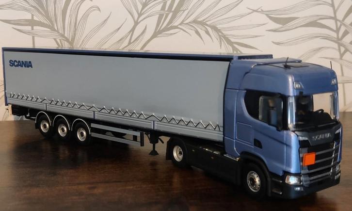 Modelauto's: Scania NG tekno, Daf, Mercedes, Volvo N12, Hobby en Vrije tijd, Modelauto's | 1:50, Gebruikt, Bus of Vrachtwagen