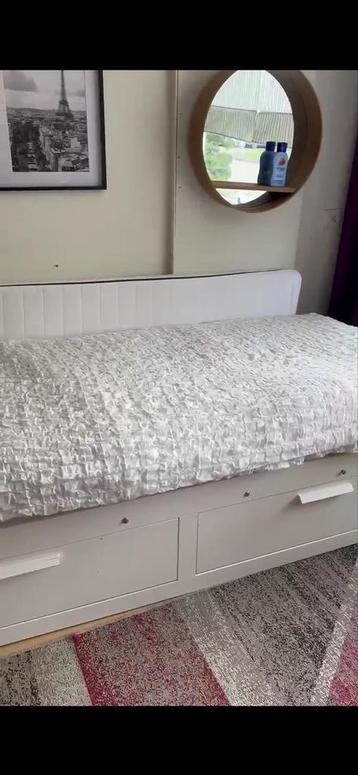 Ikea BRIMNES bed + matras - Gebruikt beschikbaar voor biedingen