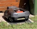 Husqvarna 315X robotmaaier met toebehoren (slechts 990u), -, Minder dan 30 cm, -, Ophalen of Verzenden