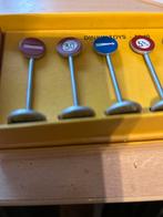 Dinky Toys No. 40 Verkeersborden Set, Ophalen of Verzenden, Gebruikt