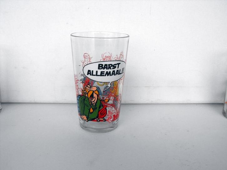 Asterix en Obelix Badst allemaal GLAS, Verzamelen, Stripfiguren, Zo goed als nieuw, Beeldje of Figuurtje, Asterix en Obelix, Ophalen of Verzenden