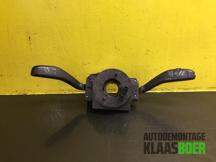 Combischakelaar Stuurkolom van een Volkswagen Polo, Auto-onderdelen, Dashboard en Schakelaars, Gebruikt, 6 maanden garantie, 12 maanden garantie
