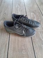 Nike Mercurial mt 42 (41) zaalschoenen, Schoenen, Zo goed als nieuw, Ophalen