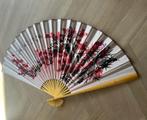 Chinese waaier , groot model voor aan de muur, Antiek en Kunst, Kunst | Niet-Westerse kunst, Ophalen of Verzenden