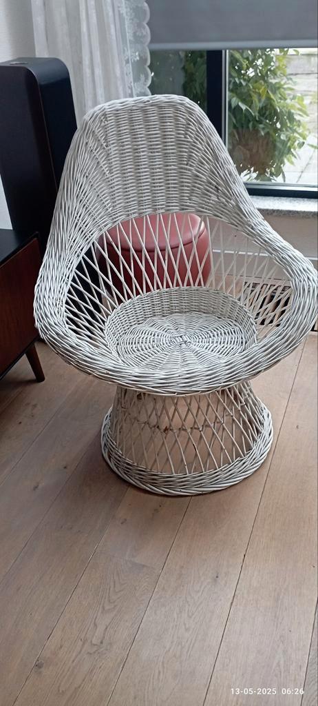 Vintage rieten stoel jaren 60/70, Huis en Inrichting, Stoelen, Zo goed als nieuw, Eén, Bruin, Ophalen