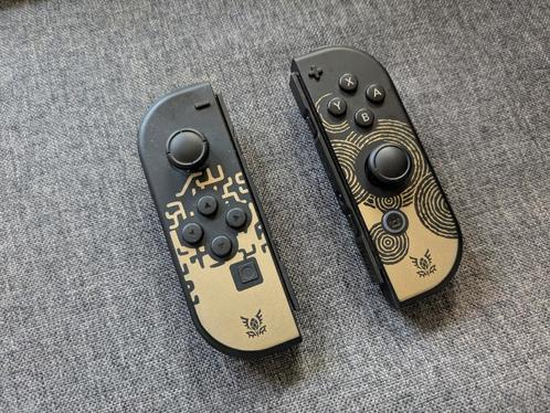 Joycons with custom casing, Spelcomputers en Games, Spelcomputers | Nintendo Consoles | Accessoires, Gebruikt, Switch, Overige controllers