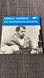 Vinyl single Cornelis Vreeswijk - De nozem en de non, Ophalen of Verzenden, Zo goed als nieuw, Nederlandstalig