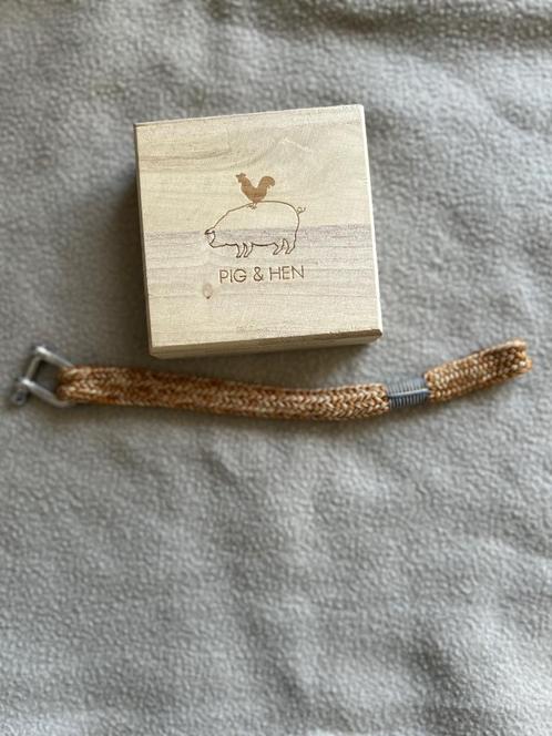 Pig and Hen Gorgeous George (color=Brown/Sand, size=L), Sieraden, Tassen en Uiterlijk, Armbanden, Zo goed als nieuw, Overige materialen
