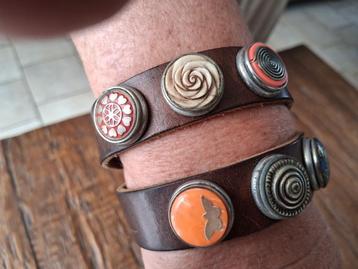 armband / leer beschikbaar voor biedingen