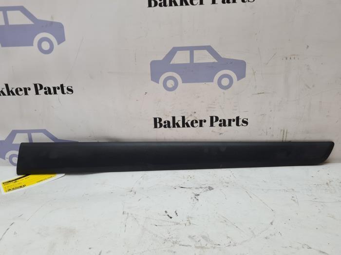 Sierstrip van een Renault Kangoo, Auto-onderdelen, Carrosserie en Plaatwerk, Renault, Gebruikt, 3 maanden garantie