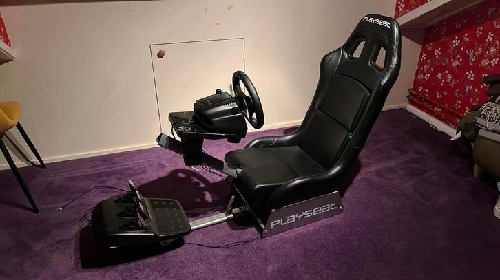 Playseat met Logitech G29 racestuur en pedalen, Spelcomputers en Games, Spelcomputers | Sony PlayStation Consoles | Accessoires