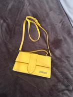 Jacquemus tas - Gele schoudertas, Sieraden, Tassen en Uiterlijk, Ophalen of Verzenden, Gebruikt, Geel, Schoudertasje