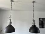 2 grote industriele hang lampen met ijzeren ketting, Zo goed als nieuw, 50 tot 75 cm, Ophalen