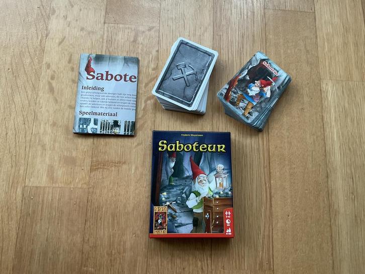 Saboteur Kaartspel. 999 Games. Nieuw., Hobby en Vrije tijd, Gezelschapsspellen | Kaartspellen, Nieuw, Drie of vier spelers, Vijf spelers of meer