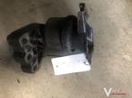 Vw transporter T5 1.9 tdi 2009 Motorsteun, Gebruikt, -, -, Ophalen of Verzenden