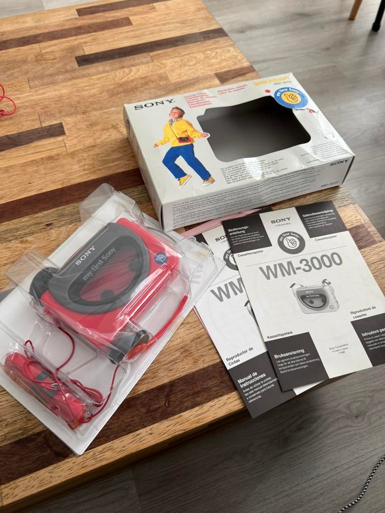 Sony Walkman WM-3000 My First Sony, Nieuw in doos – Compleet, Audio, Tv en Foto, Walkmans, Discmans en Minidiscspelers, Ophalen of Verzenden