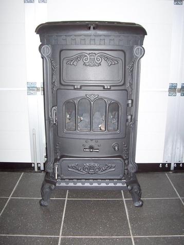 Te koop: 5 Gietijzeren Gaskachels beschikbaar voor biedingen