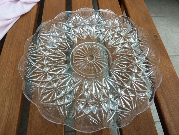 diversen mooie schalen van glas, Huis en Inrichting, Woonaccessoires | Schalen en Manden, Zo goed als nieuw, Schaal, Rond, Glas