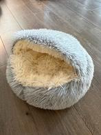 Nieuw zachte hondenmand of kattenmand, Ophalen of Verzenden, Zo goed als nieuw, Pluche