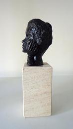 Bronzen beeldje hoofd meisje met vlecht Veldhuyzen 4424-b, Antiek en Kunst, Antiek | Koper en Brons, Ophalen of Verzenden, Brons