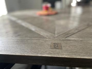 Riviera Maison Bali eettafel 150X150 cm beschikbaar voor biedingen