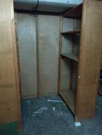 Twee houten stellingen 1 zijde dicht er zijn voldoende plank, Ophalen, Zo goed als nieuw
