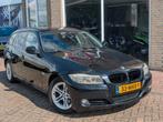 BMW 3-serie Touring 318d Corporate Lease Business Line - Zee, Auto's, Zwart, 4 cilinders, 1465 kg, Zwart