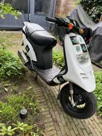 Piaggio Typhoon 172cc, Fietsen en Brommers, Scooters | Piaggio, Tweetakt, Overige modellen, Ophalen of Verzenden, Zo goed als nieuw