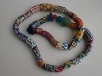 Etnische Krobo ketting grote zware poederglas kralen., Ophalen of Verzenden, Nieuw, Overige kleuren, Overige materialen