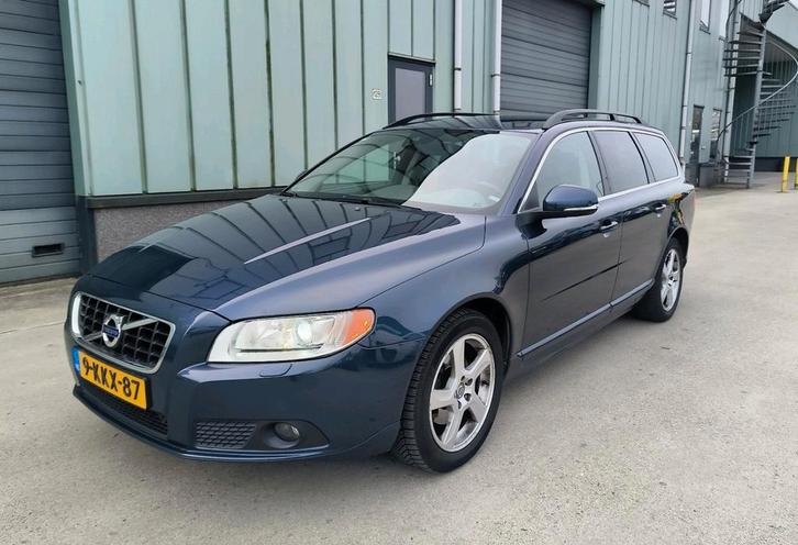 Volvo V70 T4 / Trekhaak / NAP✅/ Leder / Navi / Onderhouden, Auto's, Volvo, Particulier, V70, Airconditioning, Bluetooth, Climate control