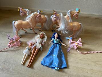 Barbie en Sindy en paarden beschikbaar voor biedingen