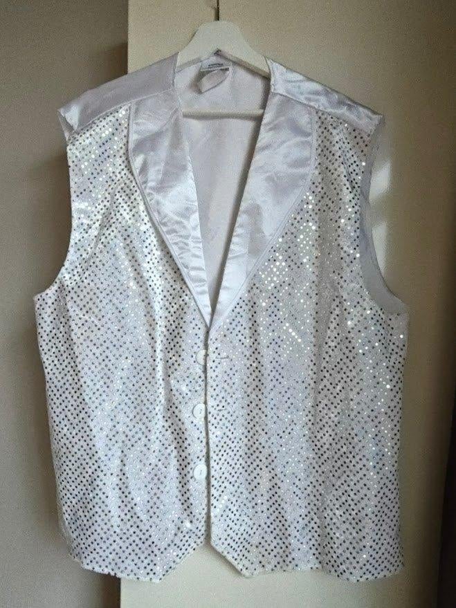 Gilet wit met glitters maat XL, Carnaval, Ophalen of Verzenden, Kleding, Maat 56/58 (XL)