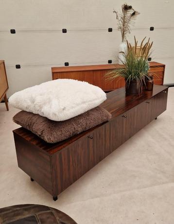 Vintage dressoir tvmeubel met vier klepkasten, 200cm beschikbaar voor biedingen