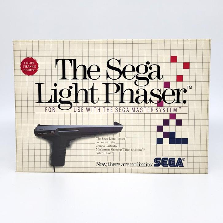 The Sega Light Phaser Sega Master System Controller Lightgun, Spelcomputers en Games, Games | Sega, Zo goed als nieuw, Master System