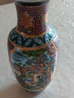 Japanse Satsuma vaas, Ophalen