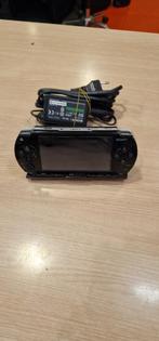 Sony PSP 1004 zwart 4gb mem stick pro duo in prachtige staat, Spelcomputers en Games, Spelcomputers | Sony PSP, Taurusavenue 16 2132 LS Hoofddor