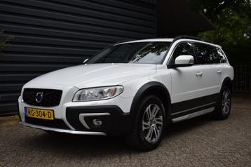 Volvo XC70 2.4 D4 AWD CROSS COUNTRY CLASSIC EDITION!!!5 CILI beschikbaar voor biedingen