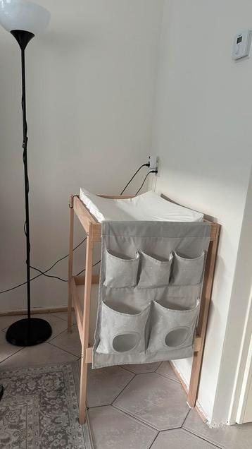 Commode/beuken/verschoontafel IKEA beschikbaar voor biedingen