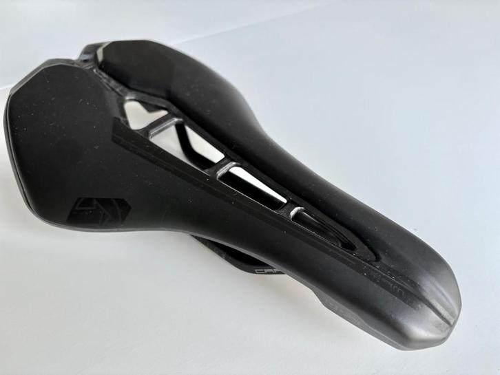 PRO Stealth Carbon Team AF fietszadel, 152 mm, Fietsen en Brommers, Fietsonderdelen, Zo goed als nieuw, Racefiets, Zadel, Verzenden