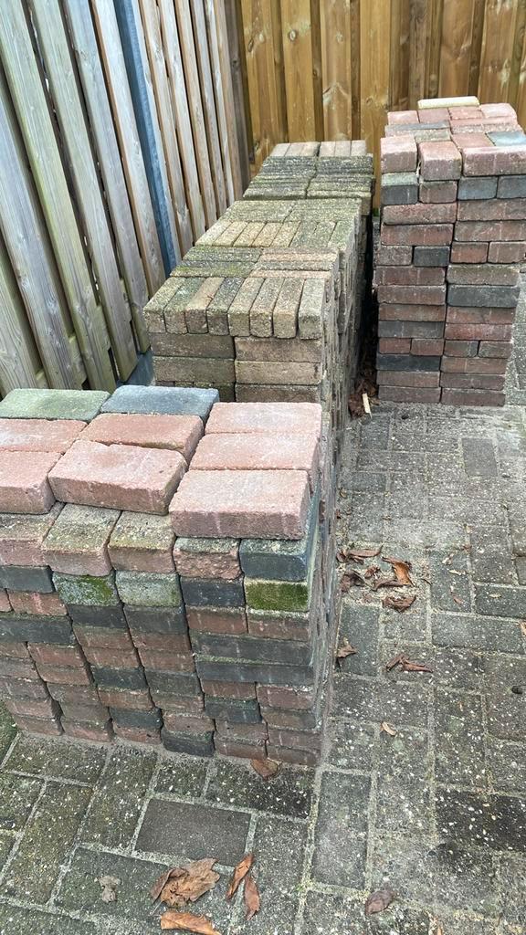 Partij straat- en sierstenen, Tuin en Terras, Tegels en Klinkers, Gebruikt, Klinkers, Beton, 5 tot 10 m², Gestraald, Ophalen